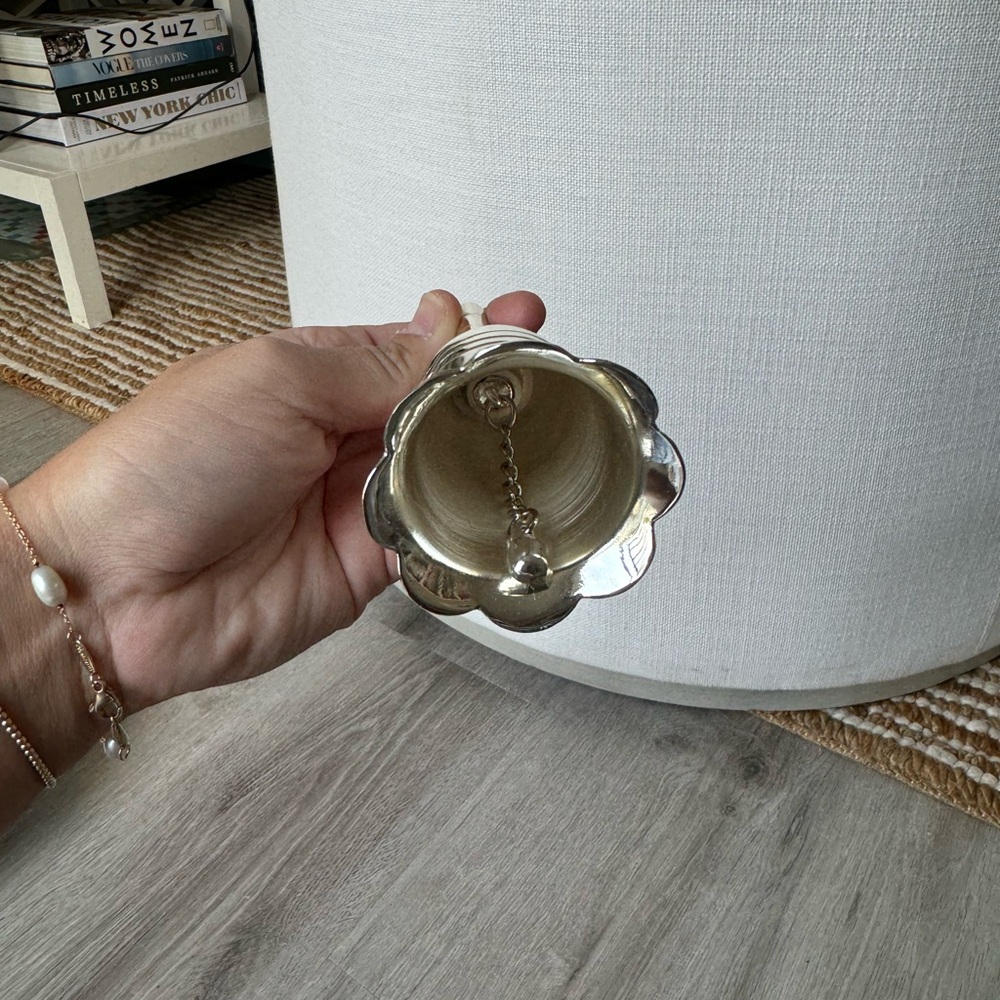 Silver Bell - Picture 4 of 4